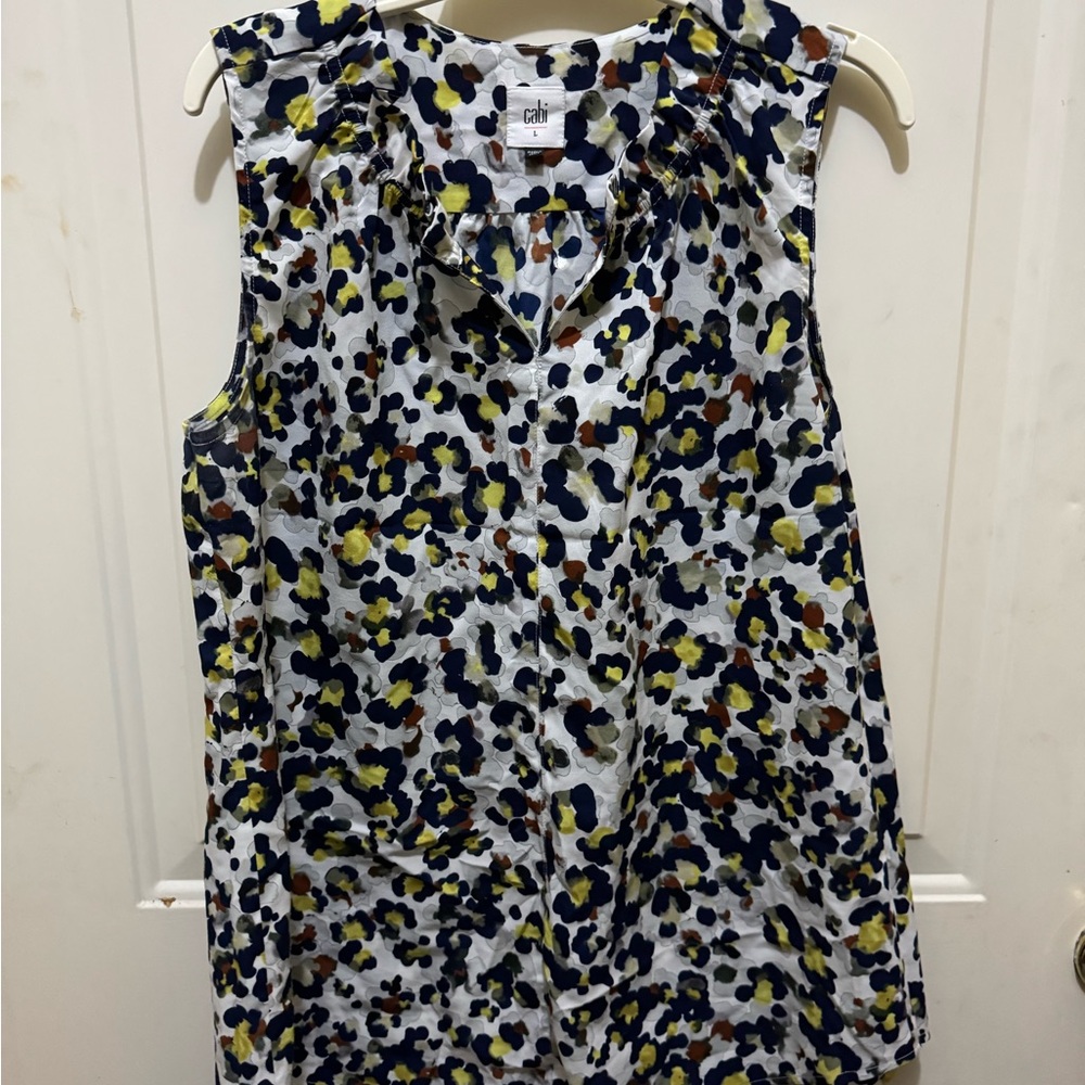 CAbi Women's Multicolor Sleeveless Blouse